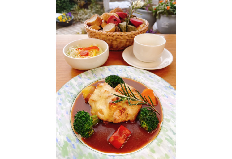 シェフのおすすめ肉料理